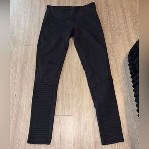 Threads 4 Thought Black Leggings Size Medium